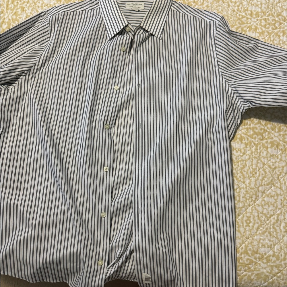 Banana republic slim fit Large dress shirt